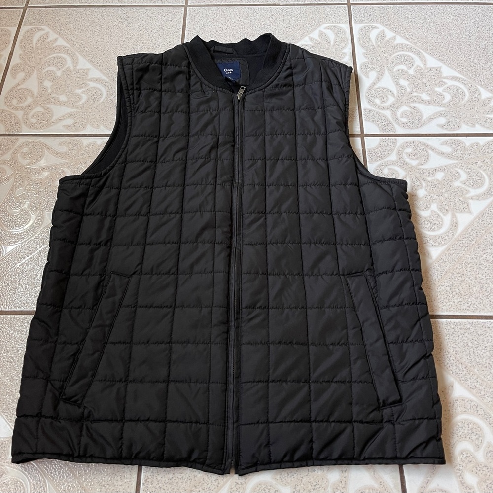 Gap Men’s Quilted Vest